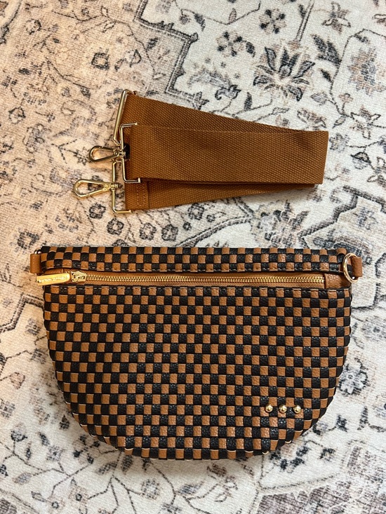 Pretty Simple Handbags - PRETTY SIMPLE Westlyn Woven Checker Crossbody Bag in Brown and Black